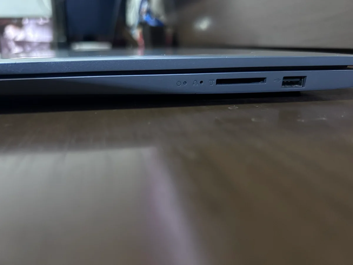 LENOVO IdeaPad 1 15IAU7 - Imagem 3